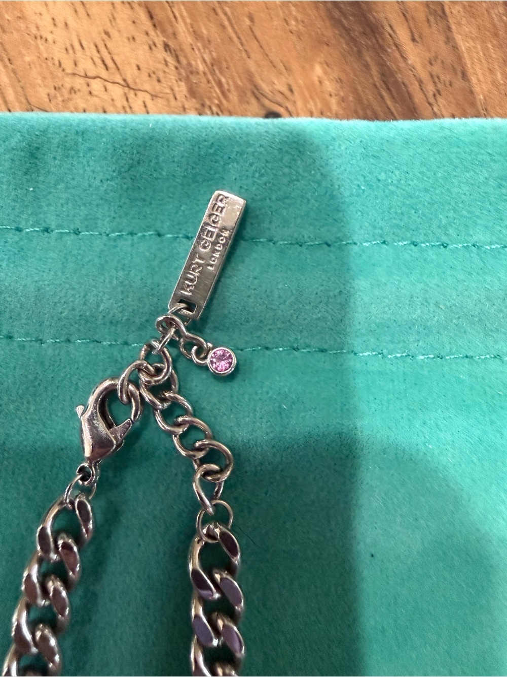 Kurt Geiger Silver-Tone Chain Bracelet with Eagle Head Detail - Picture 2 of 4